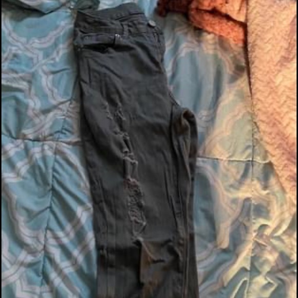 Jeans and hoodies! - Picture 8 of 10